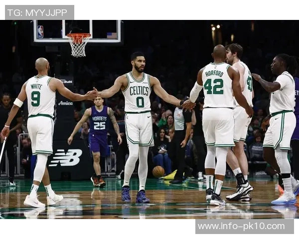 黄蜂本赛季最大胜差26分击败奇才卫冕冠军同桌共庆佳绩